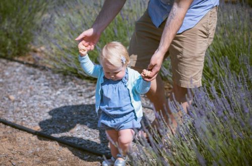 apprentissage marche chez bébé