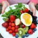 Alimentation de saison pour femmes enceintes : quoi mettre dans son assiette au printemps 2025 ?