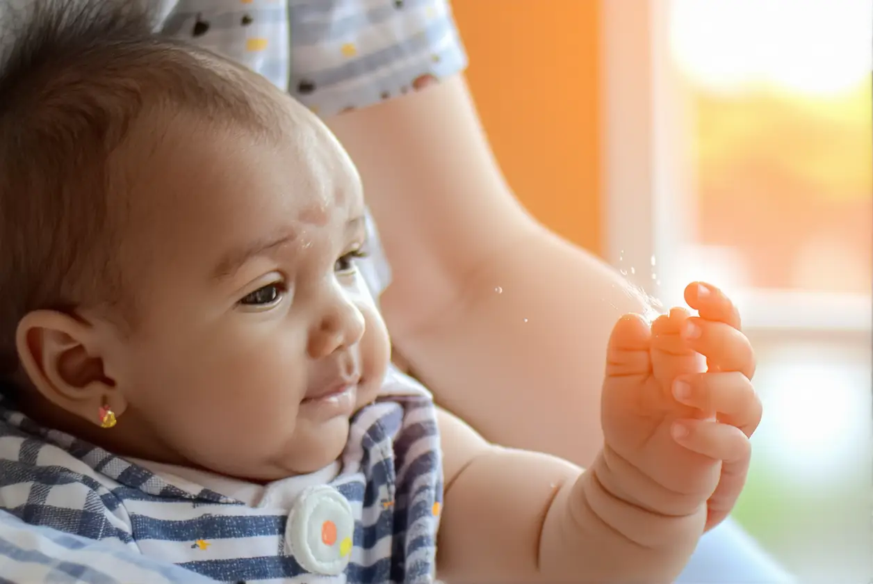 Bébé et canicule : conseils pour éviter les coups de chaud
