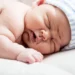 Mon bébé a le hoquet : est-ce grave ou pas ?